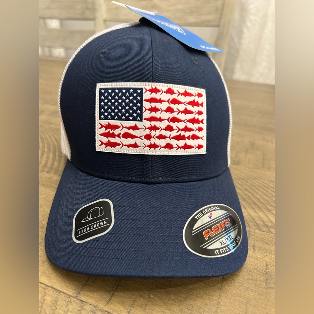Columbia brand cap, white and blue, new with tags, size XL-XXL